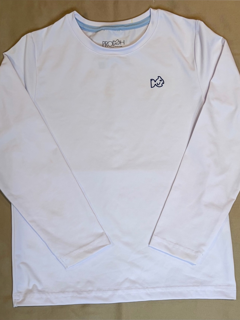 PRODAH White Long Sleeve Athletic Shirt with American Flag on back sz 6 EUC